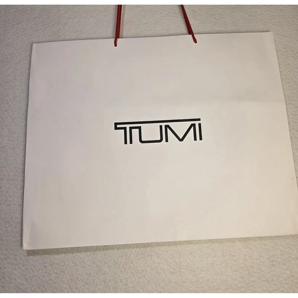Tumi Jumbo Shopping Bag Heavy Paper Gift Organizer White Blk Red 18.5